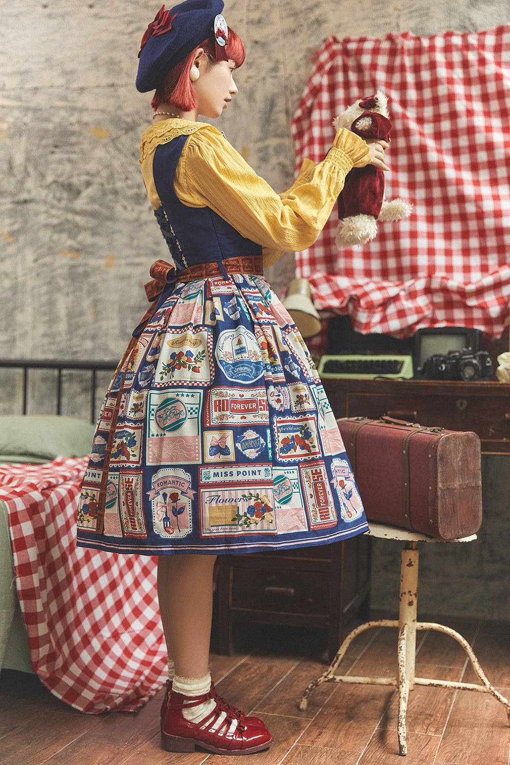 Miss Point - Strawberry Rose - Vintage American Casual Lolita Jumper Dress