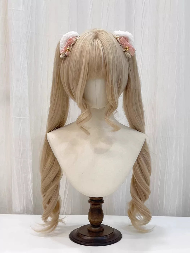 Kunkun Fish Platinum hime-cut Lolita wig - view 3