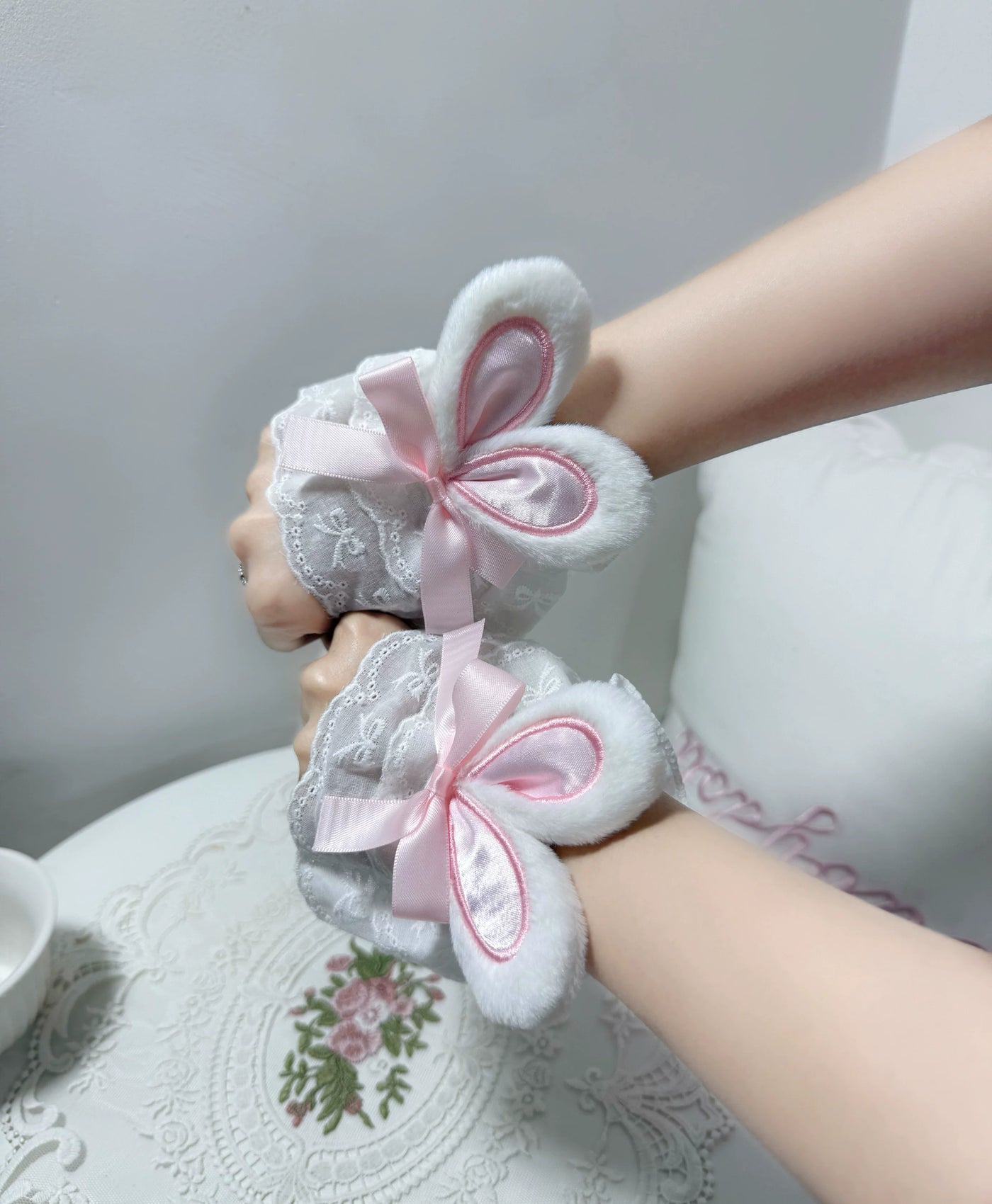 Fantasy Doll - Bunny-Ear Lace Bow - Lace Sleeve Cuffs with Bunny-Ear Shapes