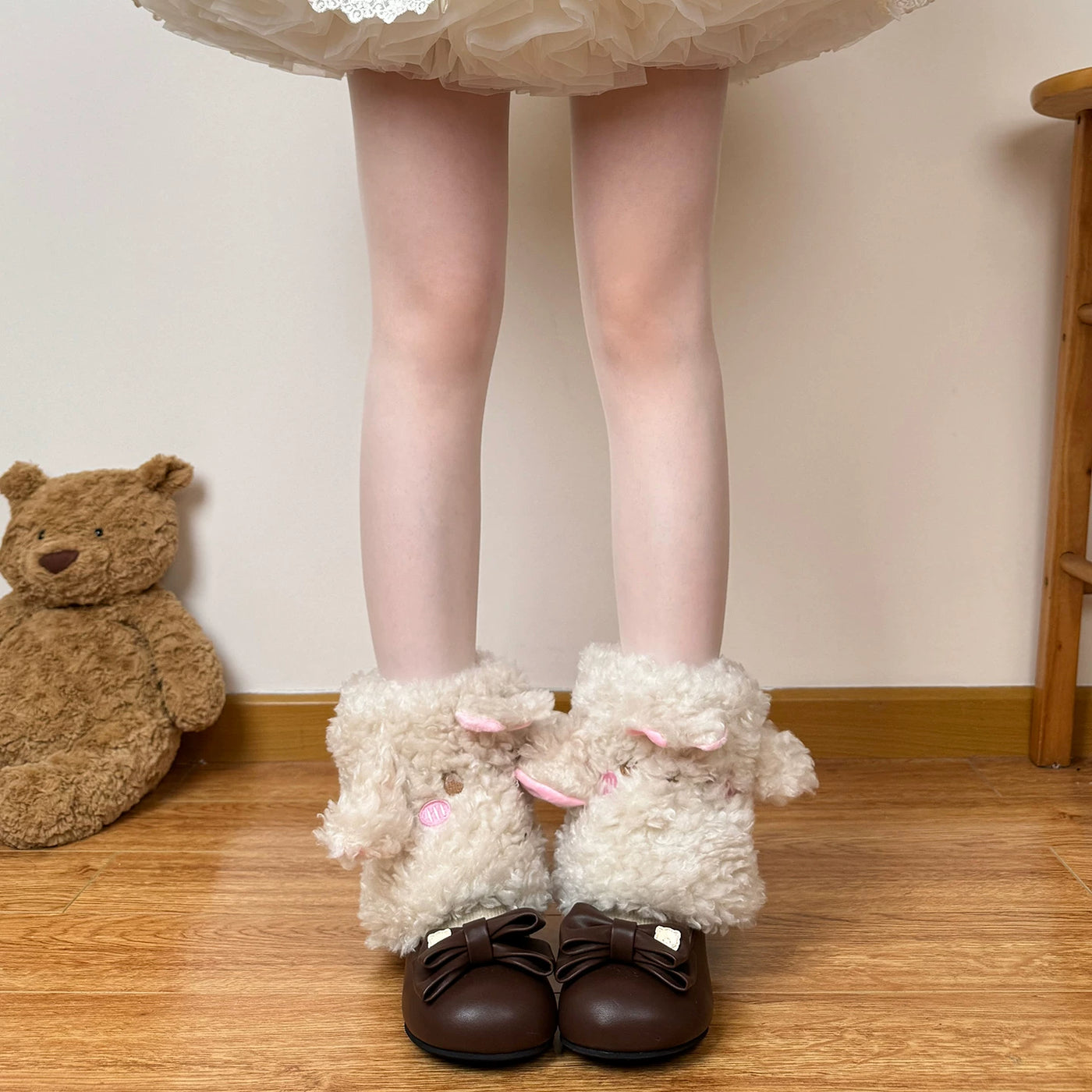 Chubby Bear Tales - Little Sheep Lolita - Plush sock covers with sheep faces and bows