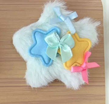 Golden Pikaka - Pastel Star Hair Accessories - Fluffy Star Hair Clip