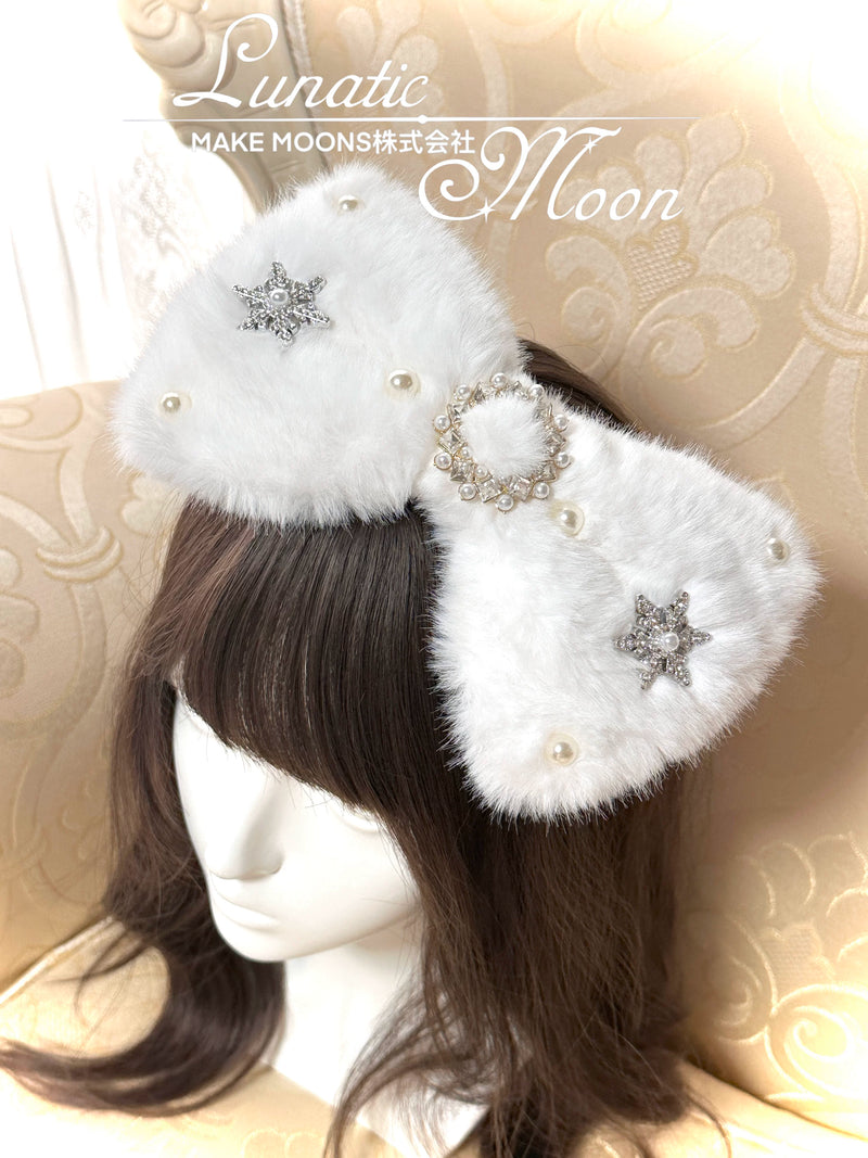 LunaticMoon Snow-Watching Bunny Faux-Fur Hooded Cape — Milky White Oversized-Bow Headband