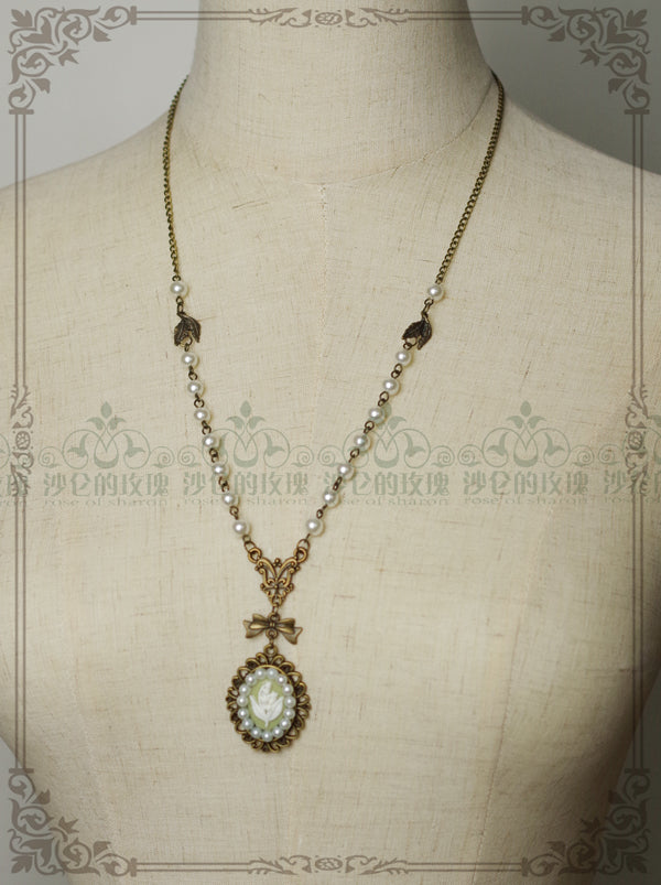 Rose of Sharon - Cameo Lolita Necklace and Ring - Neckwear