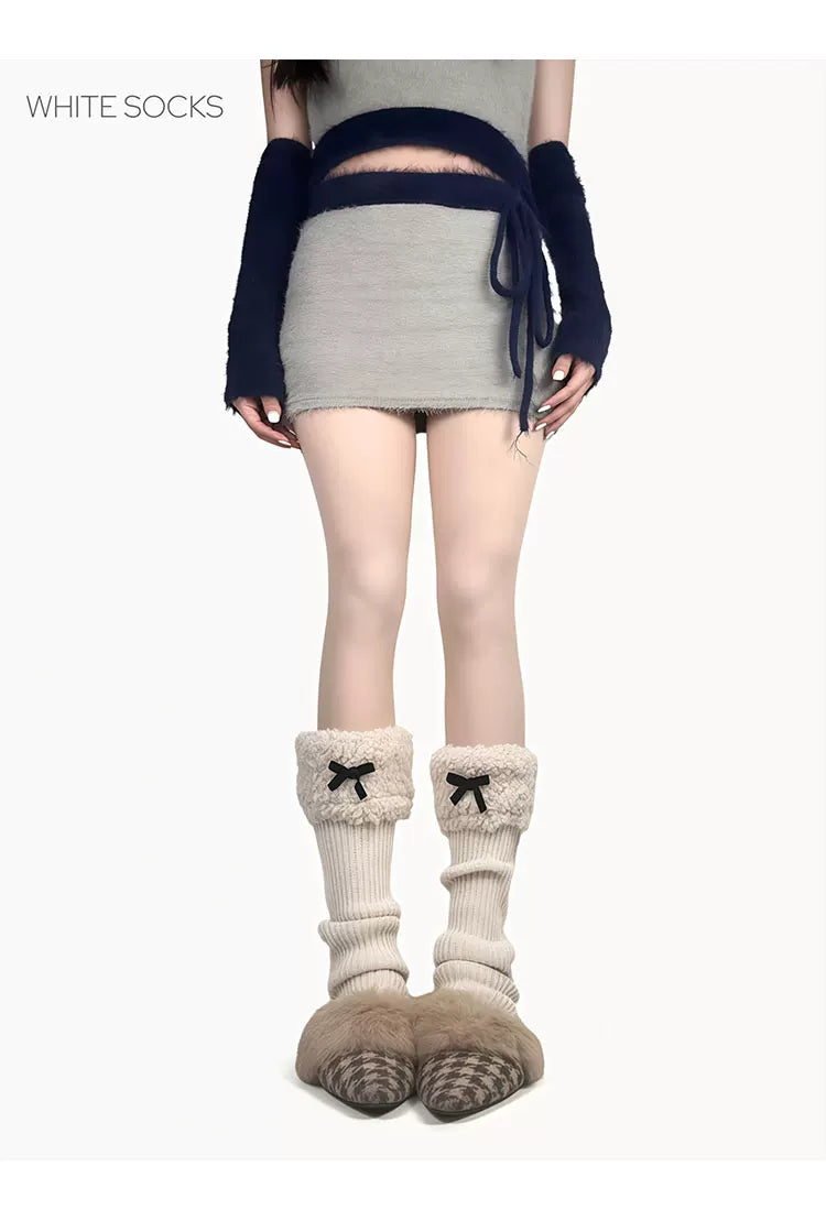 White Socks - Fleece Bow - Stirrup Knit Leg Warmers with Fleece Cuffs