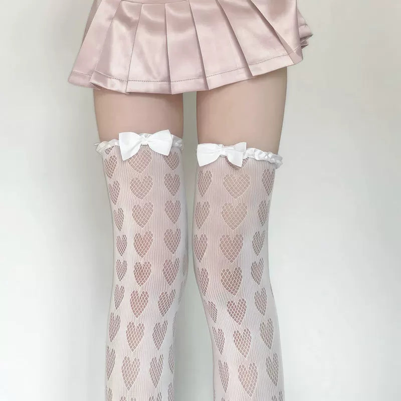 Fantasy Doll - Heart Thigh-High Socks - Ruffled Bow Cuff
