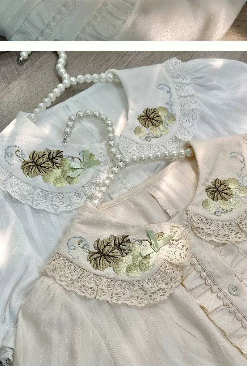 Sweetheart Dream Machine - Grape Embroidery - Short-Sleeve Blouse with a Lace Collar and Bow Details
