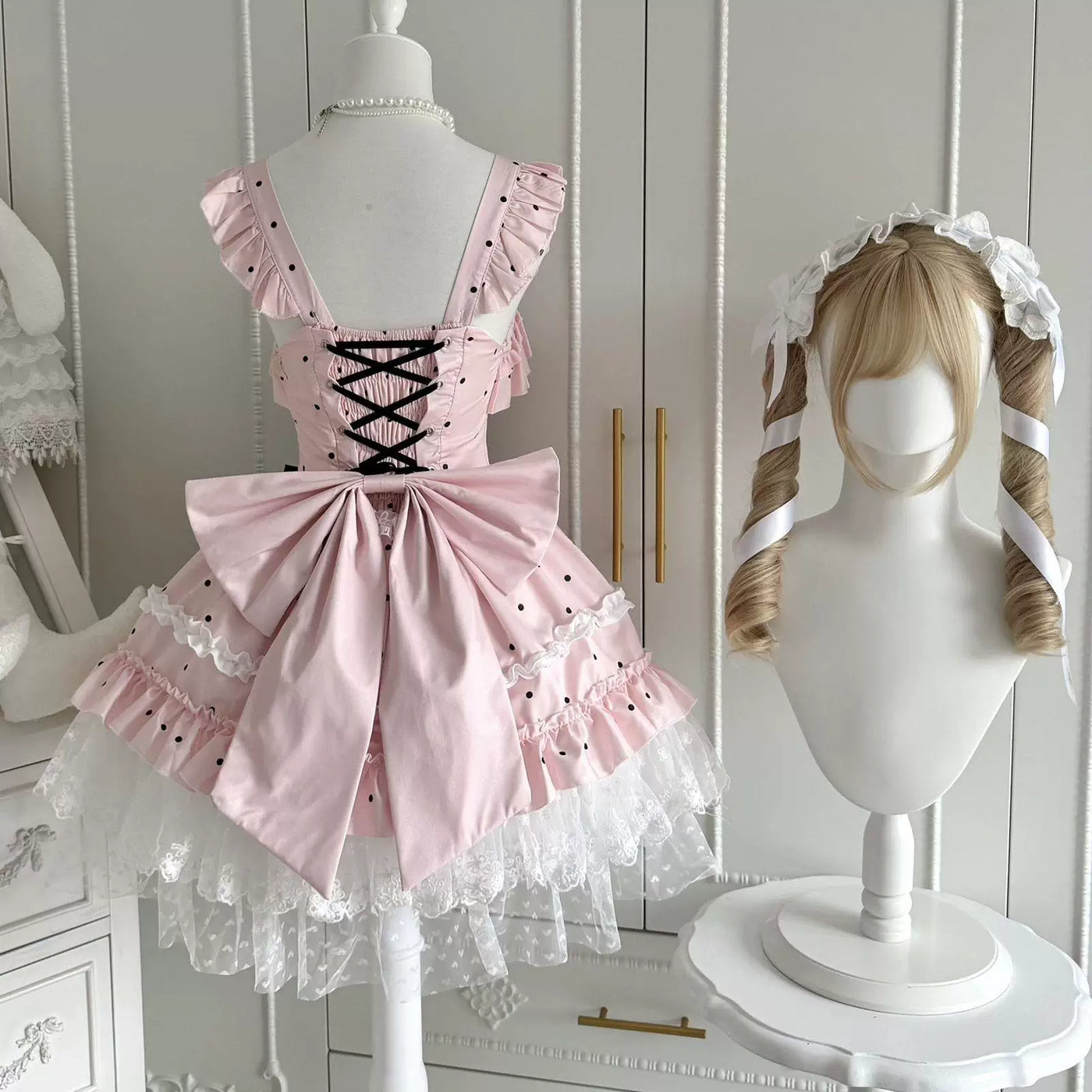 Sweetheart Dream Machine - Polka-Dot Bow - OP dress with a fitted waist