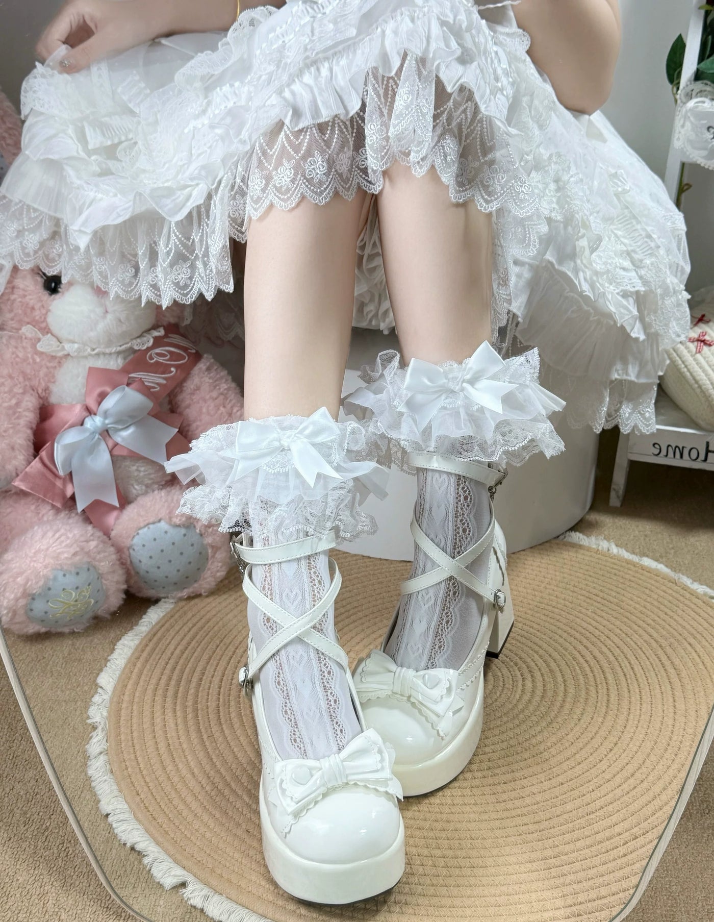Fantasy Doll - Original Japanese Lolita - Mid-Calf Socks with Lace Ruffles