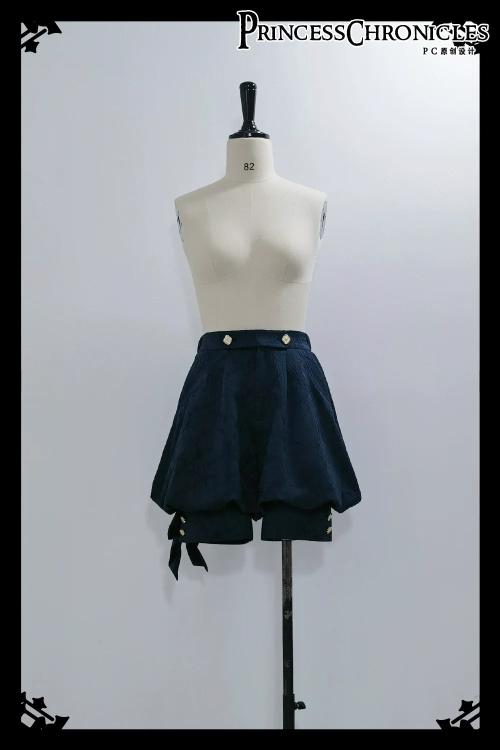 Rabbit - Vintage Lolita Jacket Rabbit Ear Set Lolita Vest XS Shorts (L / XL - pre order)