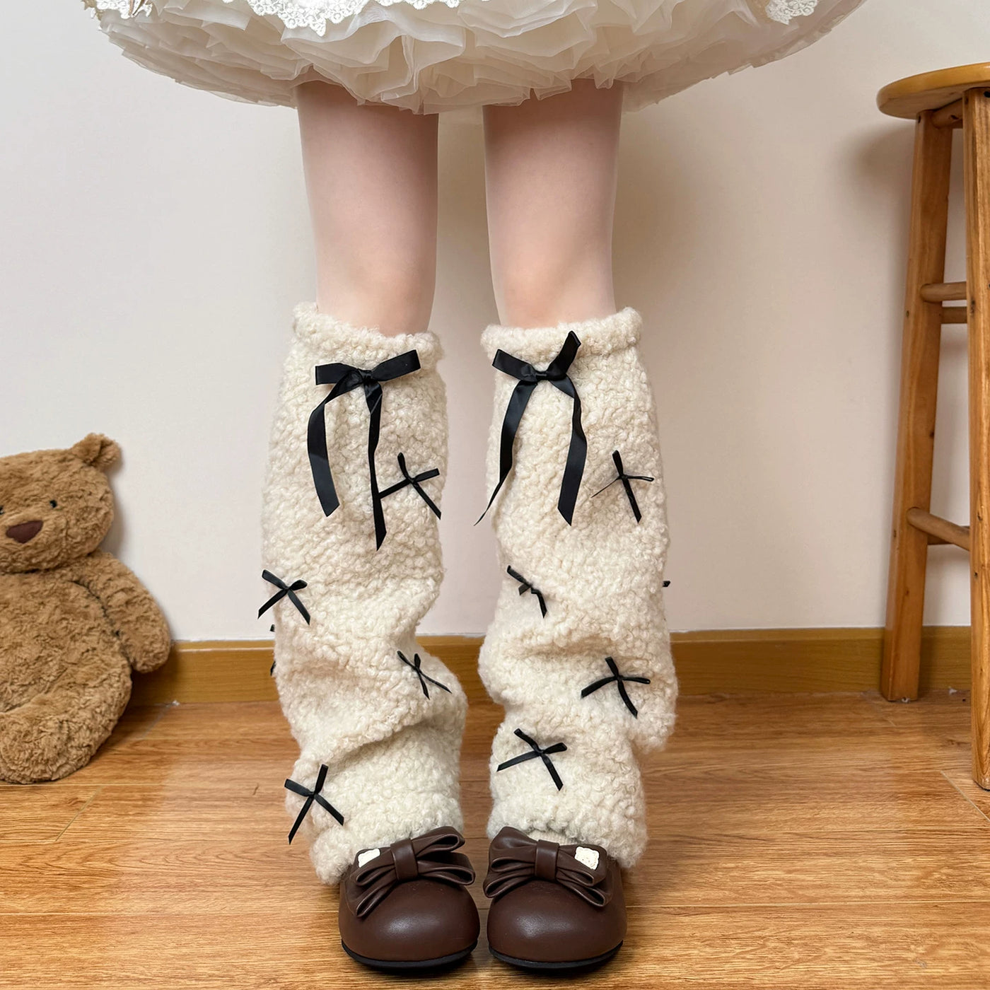 Chubby Bear Tales - Japanese Sweet - Plush Leg Warmers with Bow Ribbons