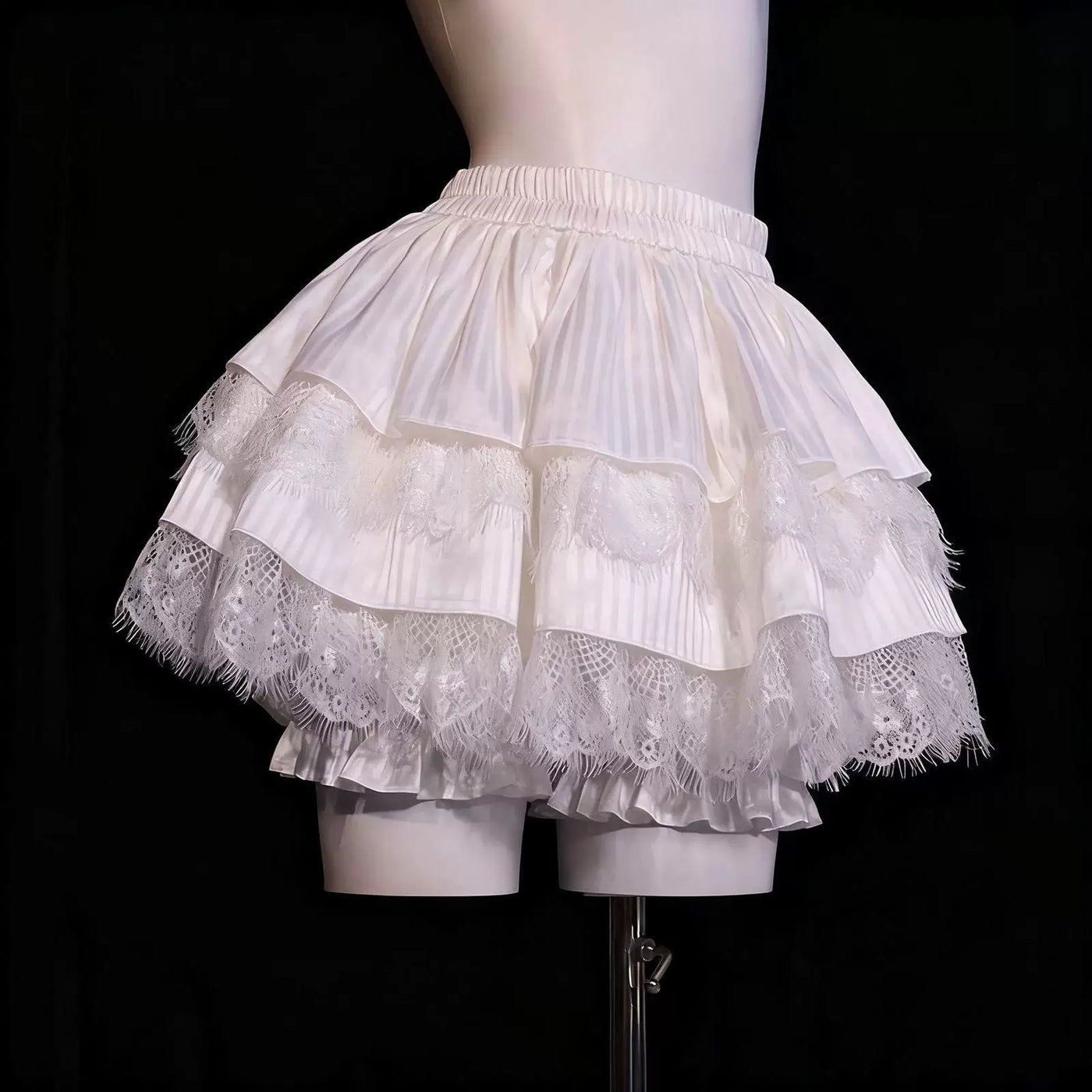 Sweetheart Dream Machine - Three-Color Puff Layers - Petticoat shorts with striped satin tiers
