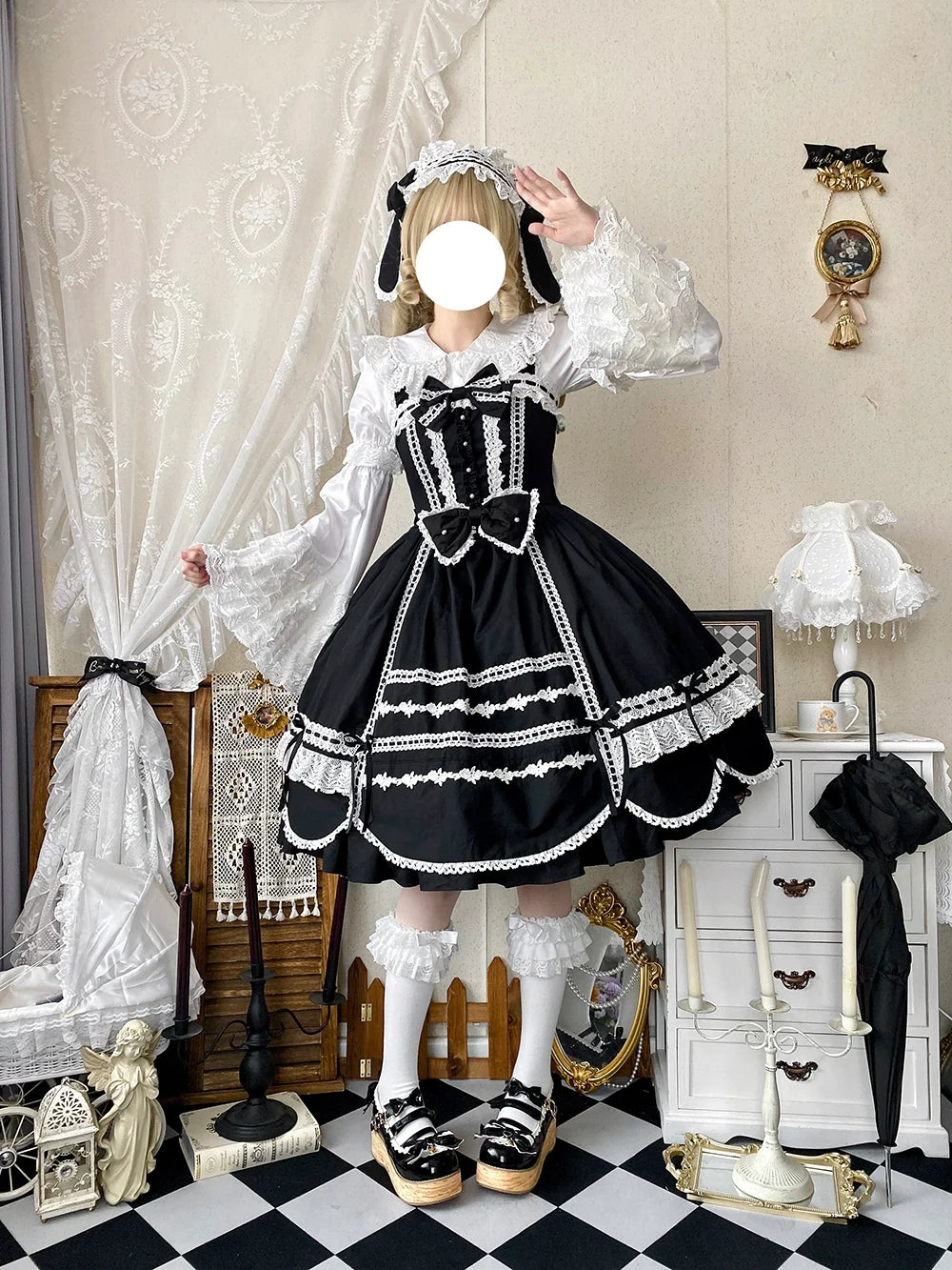 Miss Point - Vintage Petal Rabbit - Cotton Old School Lolita JSK Dress, Petal-Shaped Hem