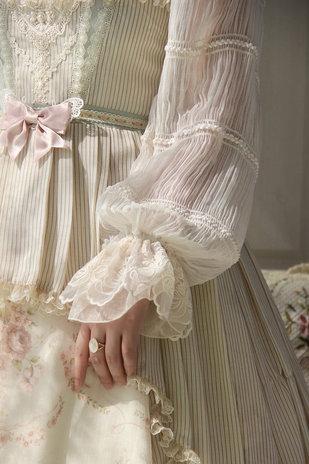 Miss Point - Retro Lolita Lace Long Sleeve Blouse - Innerwear