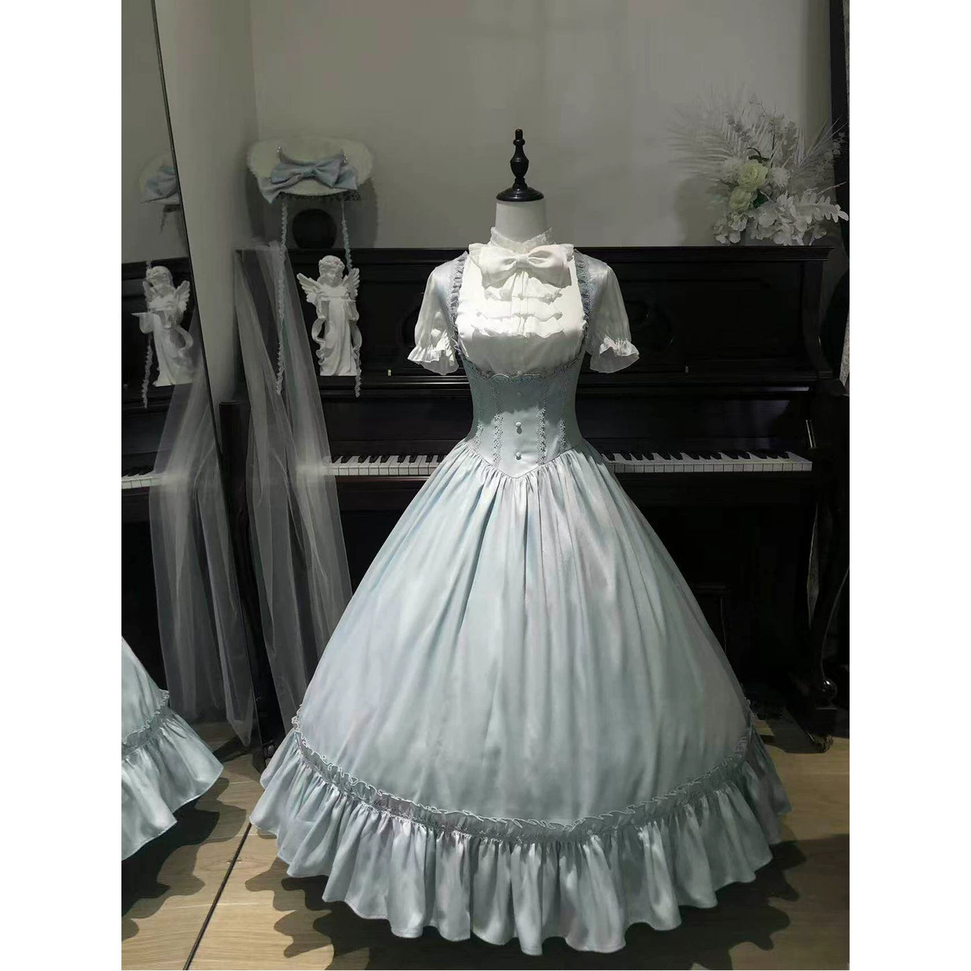 Creamy - Light Blue Lady - JSK set with a white bow blouse and blue suspender skirt