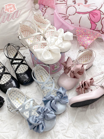 Sheep Puff Little Butterfly Lolita Shoes featuring a cute butterfly design, pastel colors, and comfortable lace-up style.
