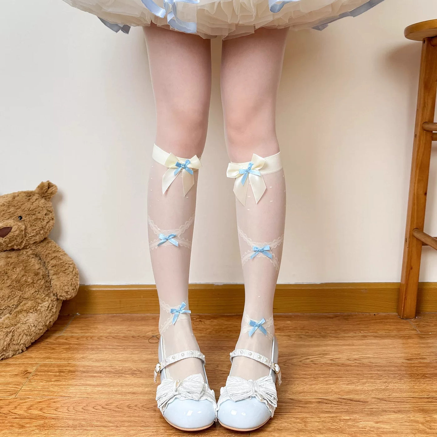 Chubby Bear Tales - Blue Ribbon Lace Collection - Blue-and-White Lolita Sock Collection with Bow Options
