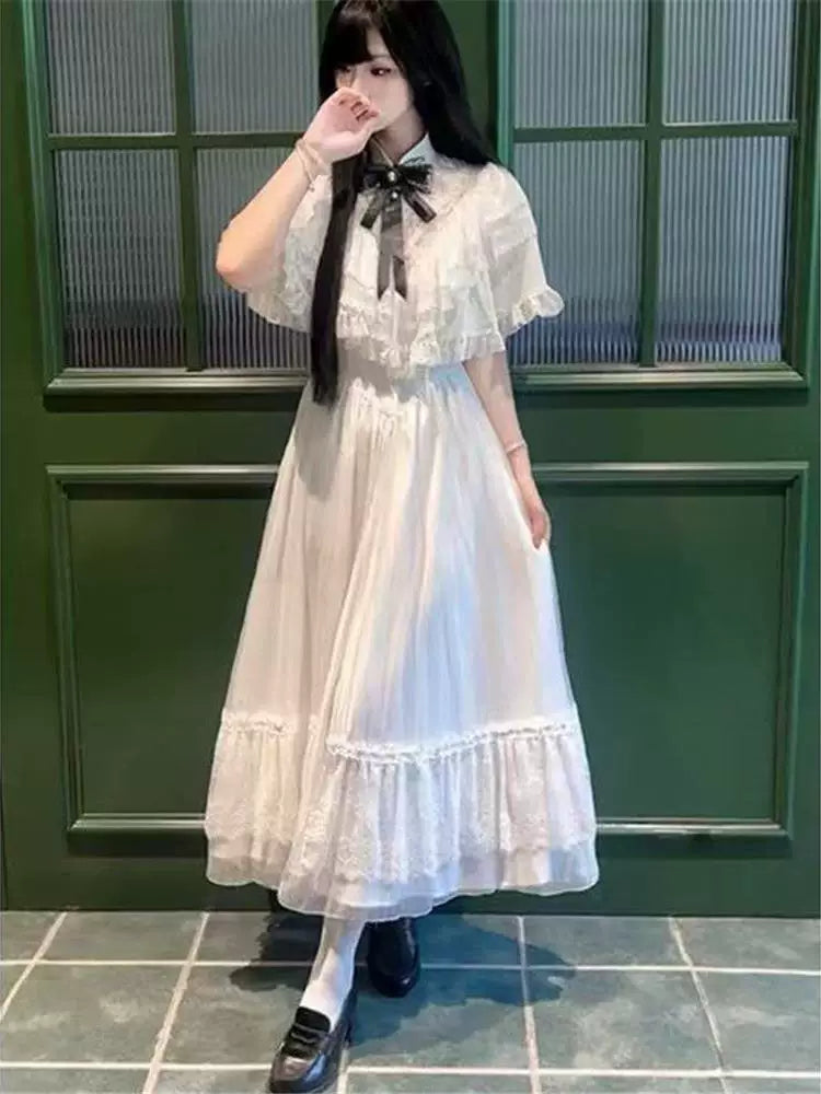 Tianxin Dreamscape - Runaway Princess Vintage - White OP dress with a lace capelet and black bow