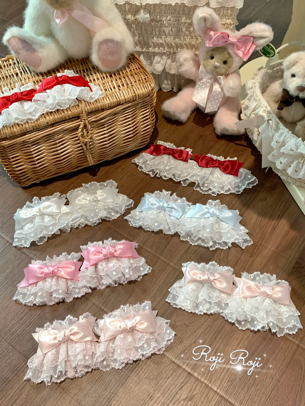 Roji Roji - Sweet Lolita Lace Bow Cuffs - Elastic Wrist Hand Accessory