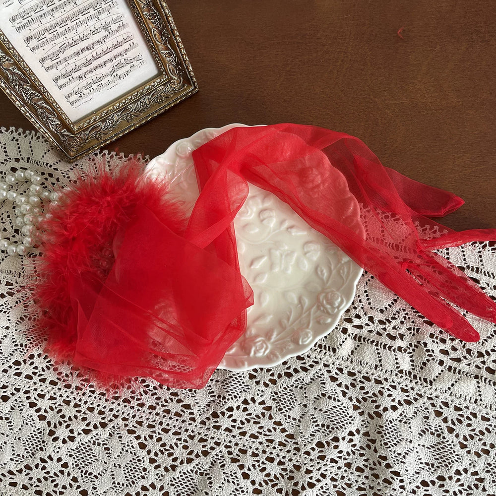 Sock Noble sheer white five-finger gloves with feather trim