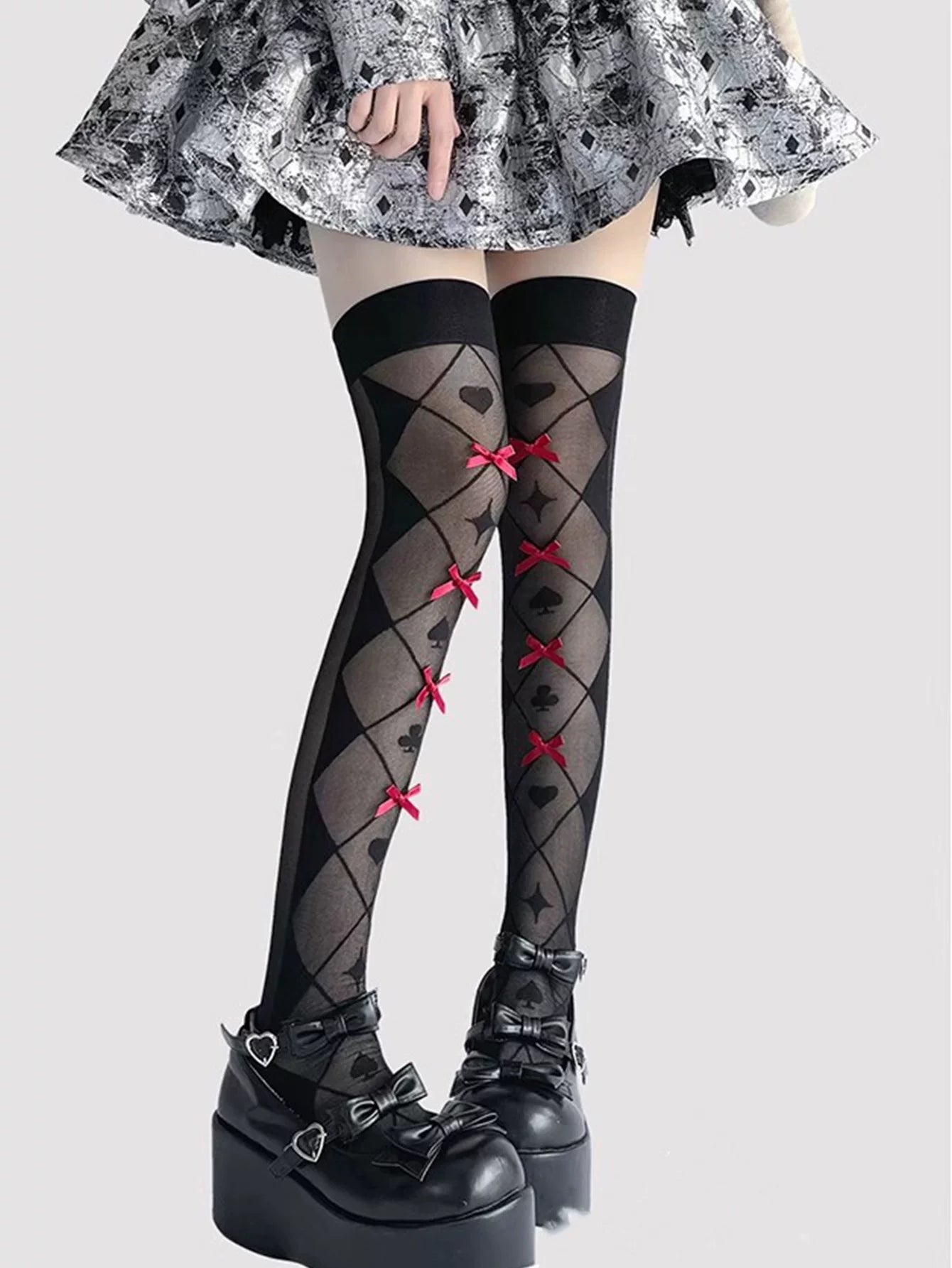 Fantasy Doll - Ribbon Jacquard - Over-the-knee jacquard socks with card-suit motifs