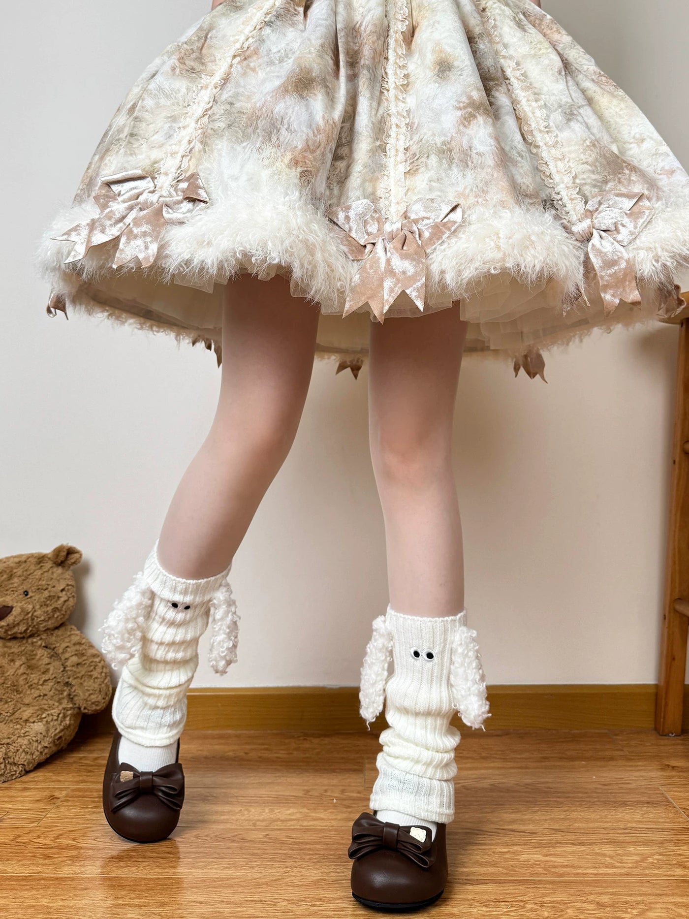Chubby Bear Tales - Round-Eyed Puppy - Ribbed Leg Warmers with Plush Trim