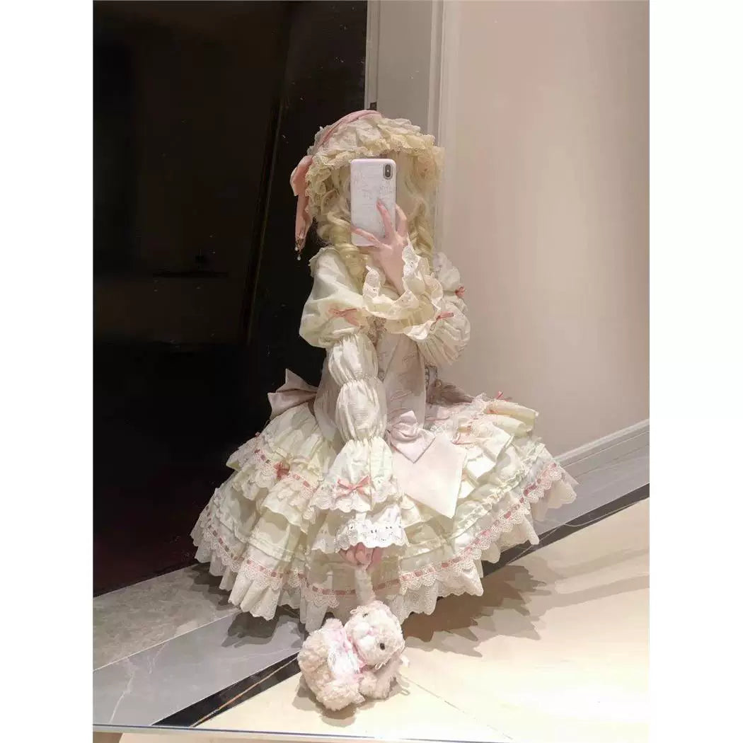 Sweetheart Dream Machine - Doll-Like Floral - OP Dress with a floral print