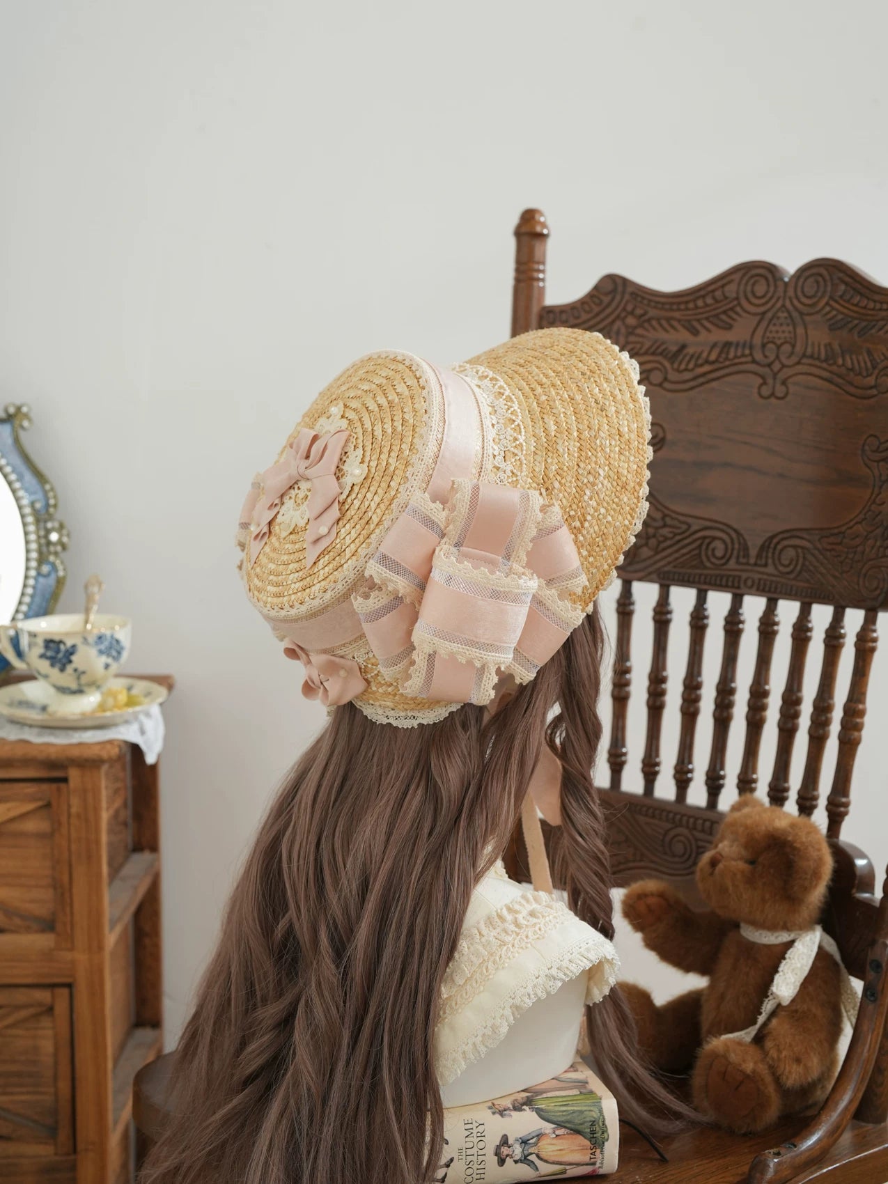 Star Box - Old Summer Shadow - Straw Bonnet with a Lace-Trimmed Brim