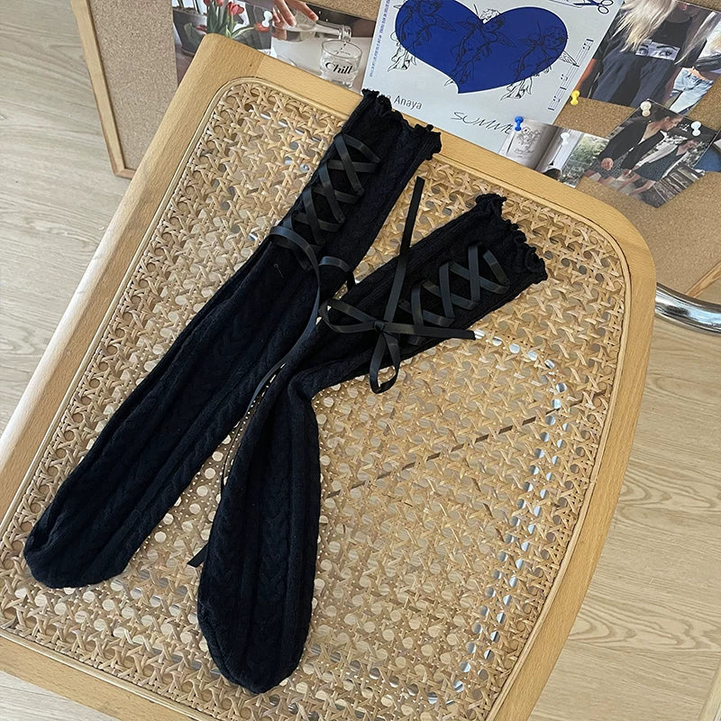 Sock Noble - Lace-Up Ballet - Slouch Socks with Side Lacing