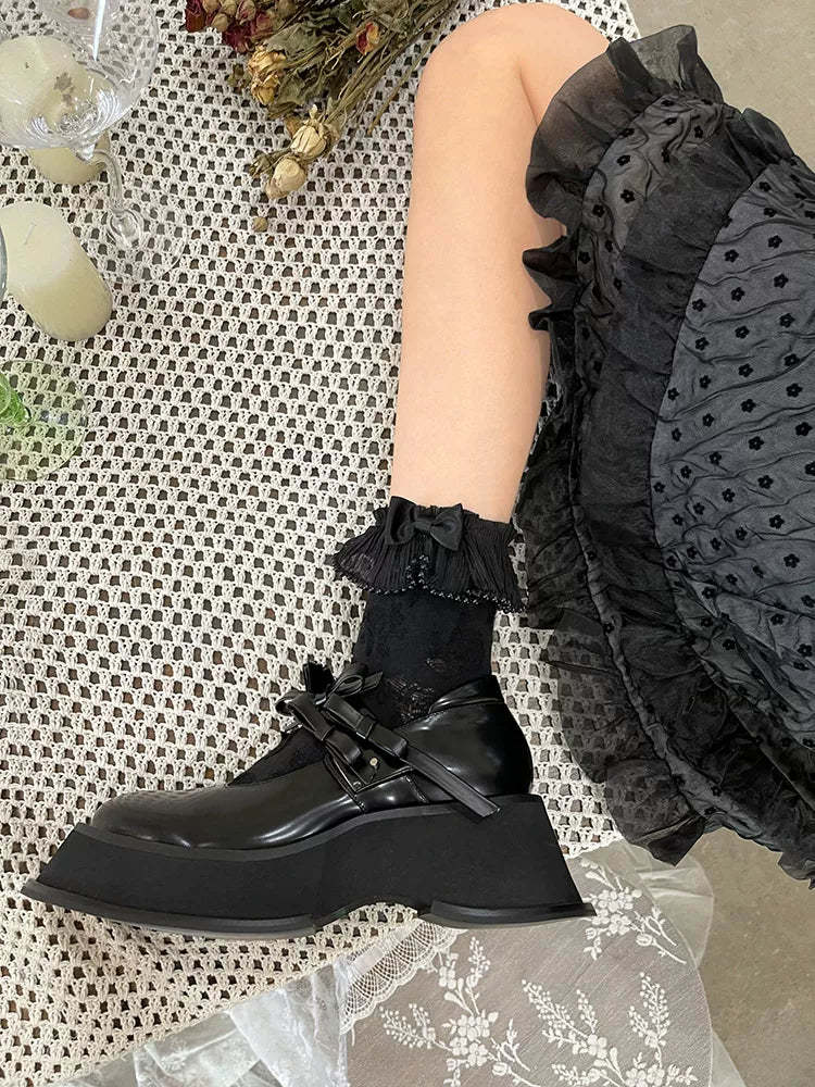 Sock Noble - Pearl Bow - Short Socks with Lace Ruffle Cuffs