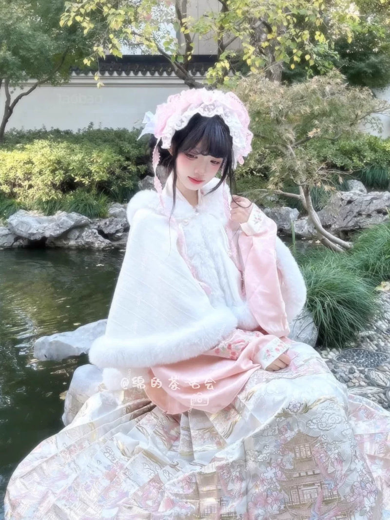 Mian Plush Cropped Lolita Shawl - Regular & Thick Versions — White - Regular Fleece-Lined