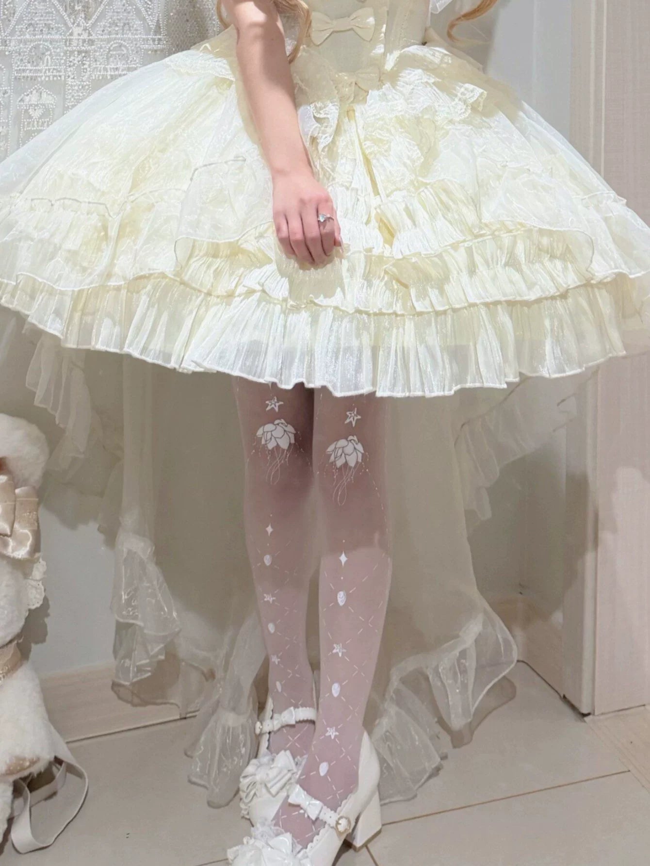 Fantasy Doll - Crossed Bow - Over-the-Knee Socks with Crossed Ribbon Detail