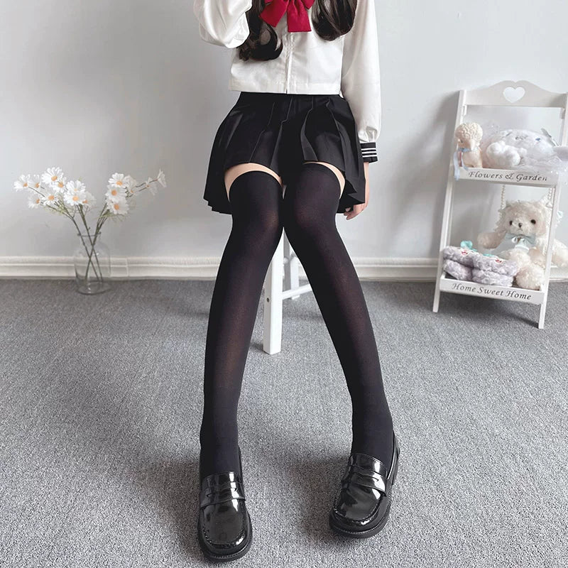 Floral Milk Cat - Black Multi-Length - Thin Heelless Socks in Four Lengths