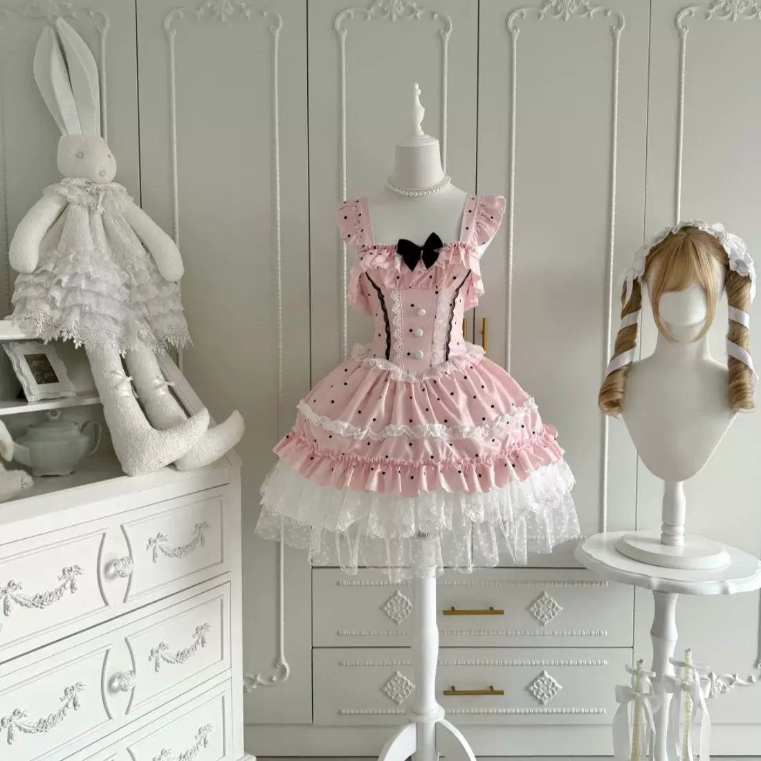 Sweetheart Dream Machine - Polka-Dot Bow - OP dress with a fitted waist
