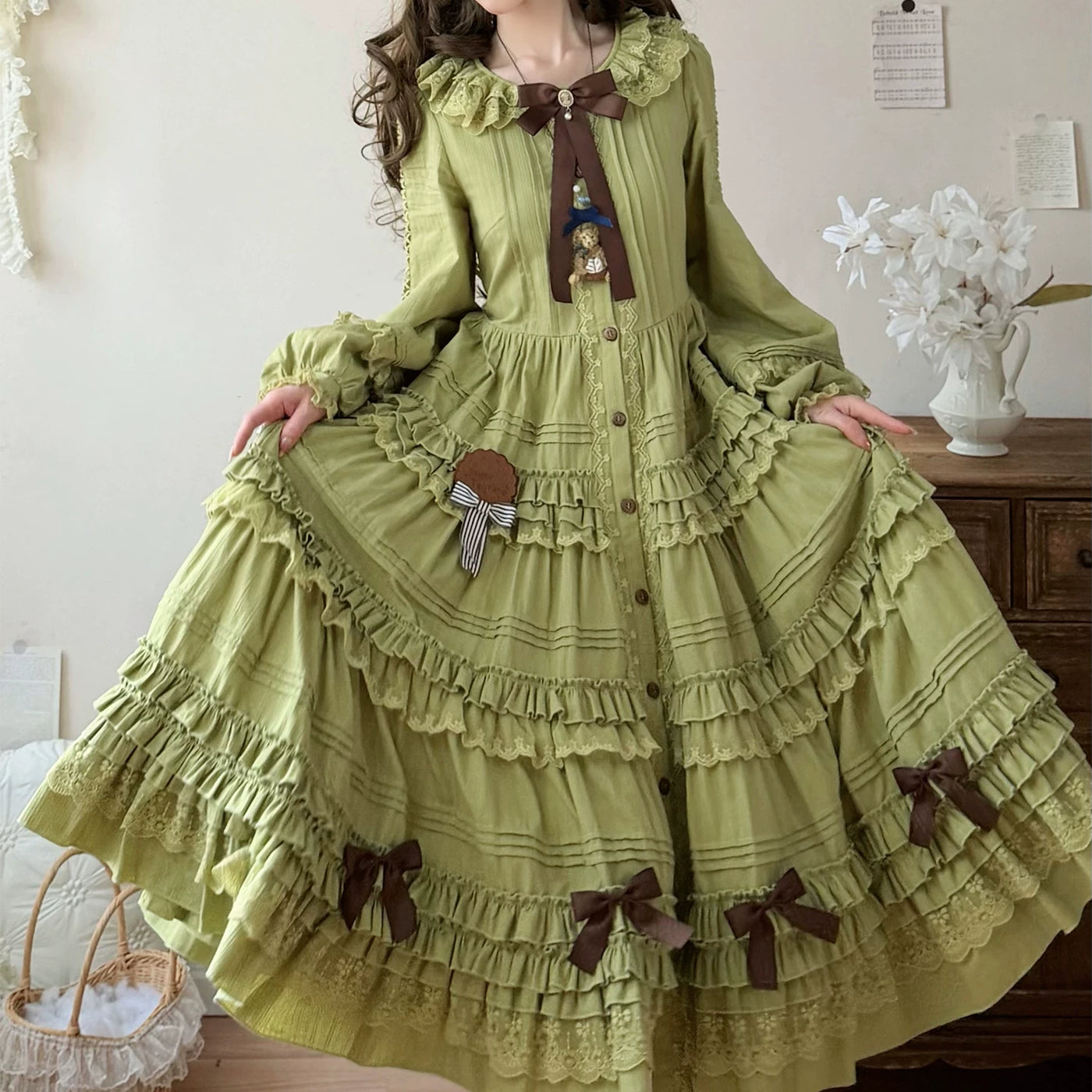 Carol Goddess - Tasha's Garden OP - Olive green classic Lolita