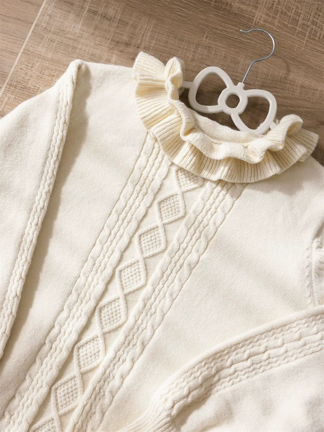 EESSILY - Green Fairy Tale - Classic Lolita sweater with a double-layered ruffle collar - product detail 2