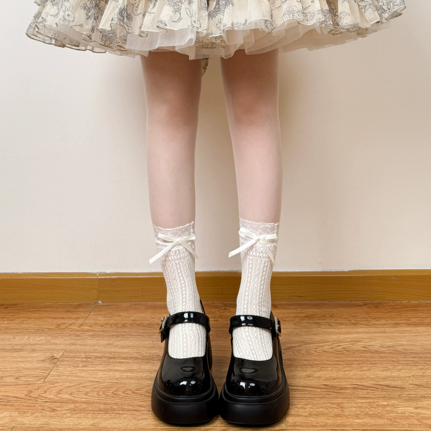 Chubby Bear Tales - Cream Lace Bow Collection - Named-Style Lace Socks