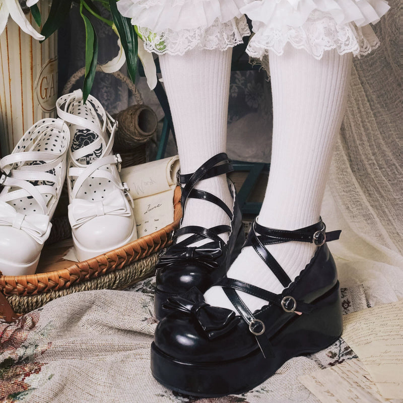 MODO Puff Tata Tonal Sole Bow Platform Lolita Shoes – design details – view 5