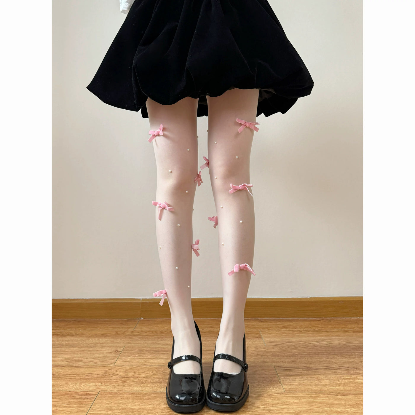 Chubby Bear Tales - Ballet White Collection - One-Size Stockings with Bow and Pattern Variants