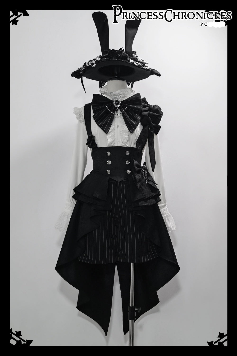 Princess Chronicles - Rabbit Theater - Ouji Lolita White Blouse and Striped Shorts Set