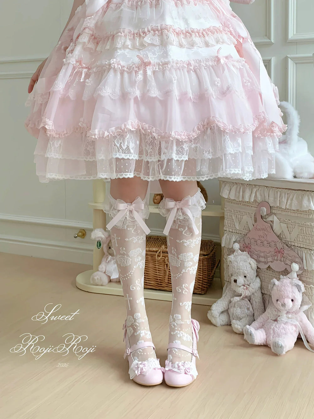 Roji Roji - Summer Sweet Lolita Rose Jacquard - Bow Socks Socks