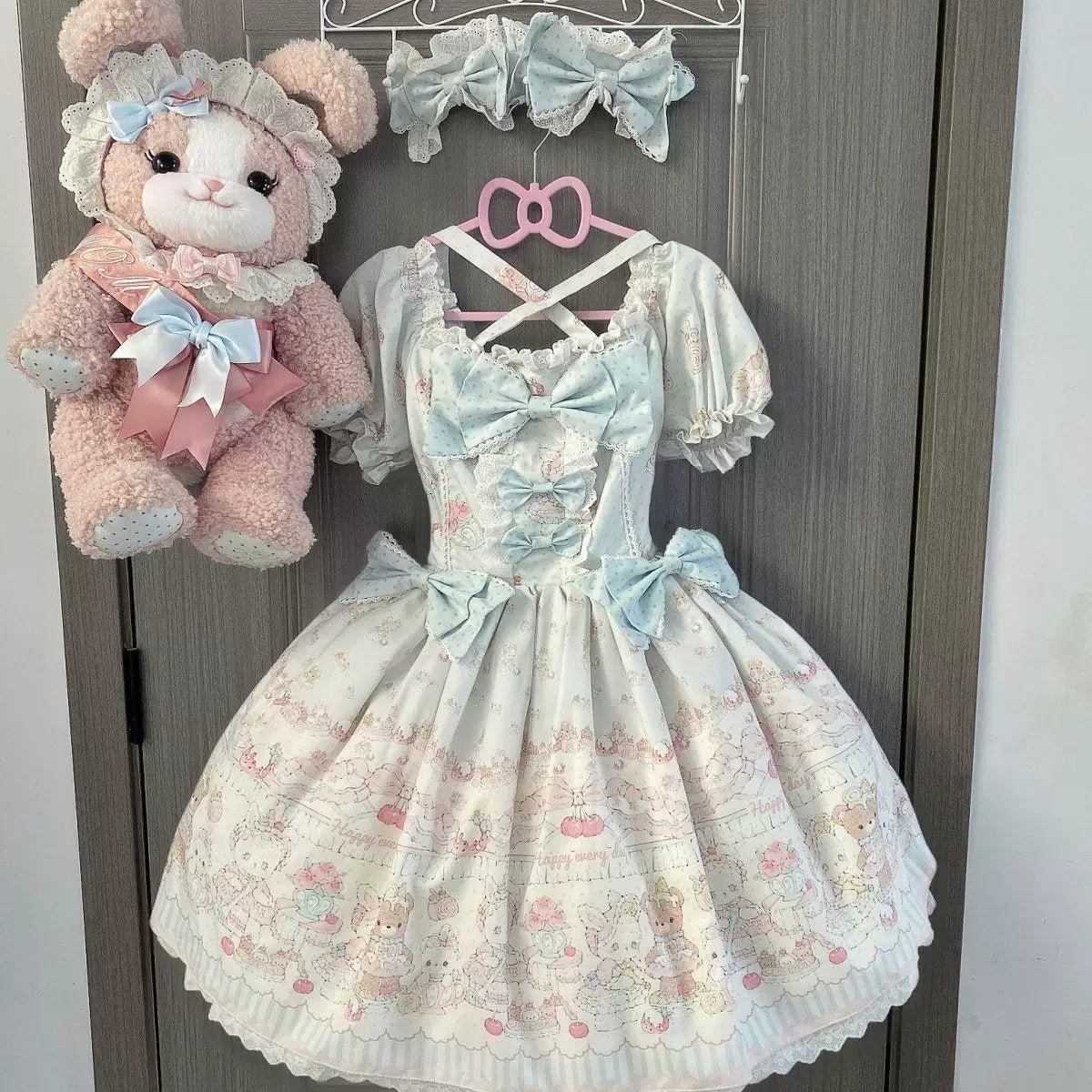 Sweetheart Dream Machine - Little Cream Puff - Pastel One-Piece Dress with Teddy-Bear Print