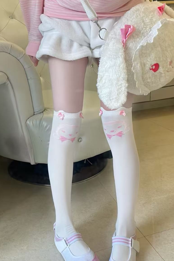 Fantasy Doll - Pink Bunny - White Over-the-Knee Socks with Bow Motifs