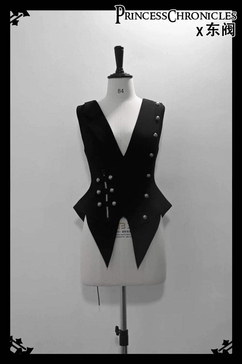 Princess Chronicles - Ashes - Vintage Ouji Lolita Blouse and Shorts Set