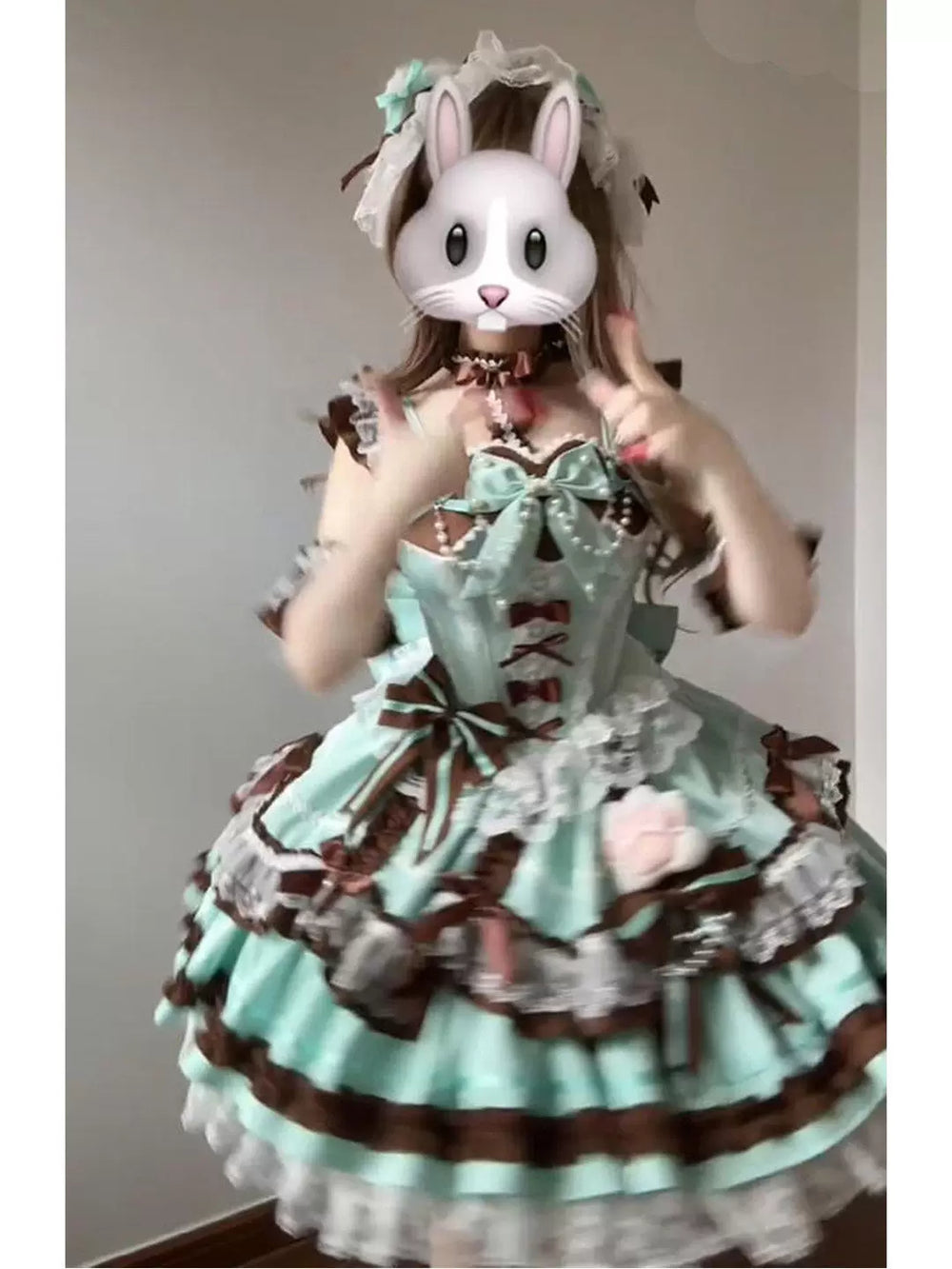 Creamy mint-and-chocolate JSK dress set with brown bows, white lace and a ruffled train