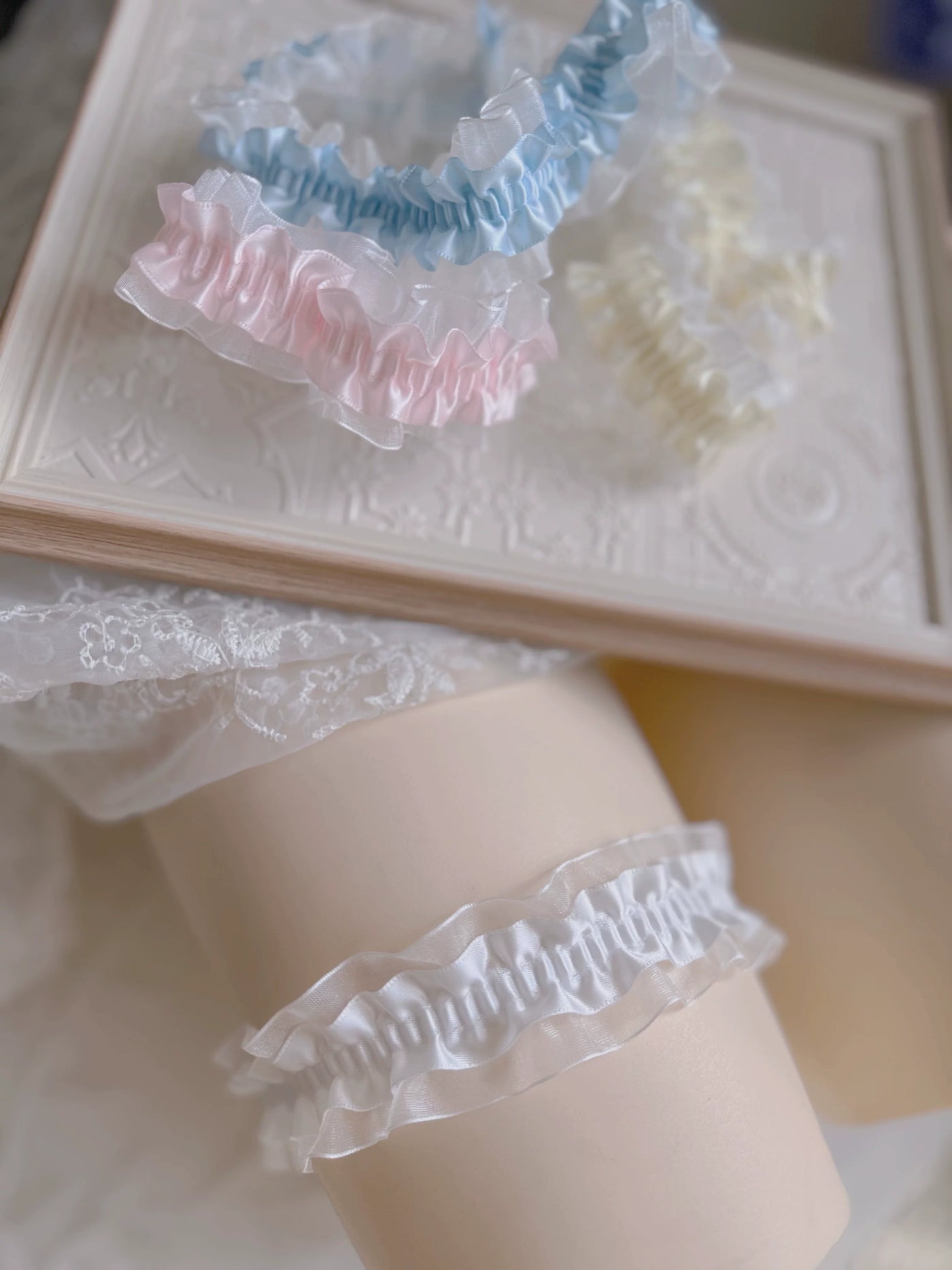 Fantasy Doll - Ribbon Bow - Lace Leg Garters with Satin-Ribbon Bows