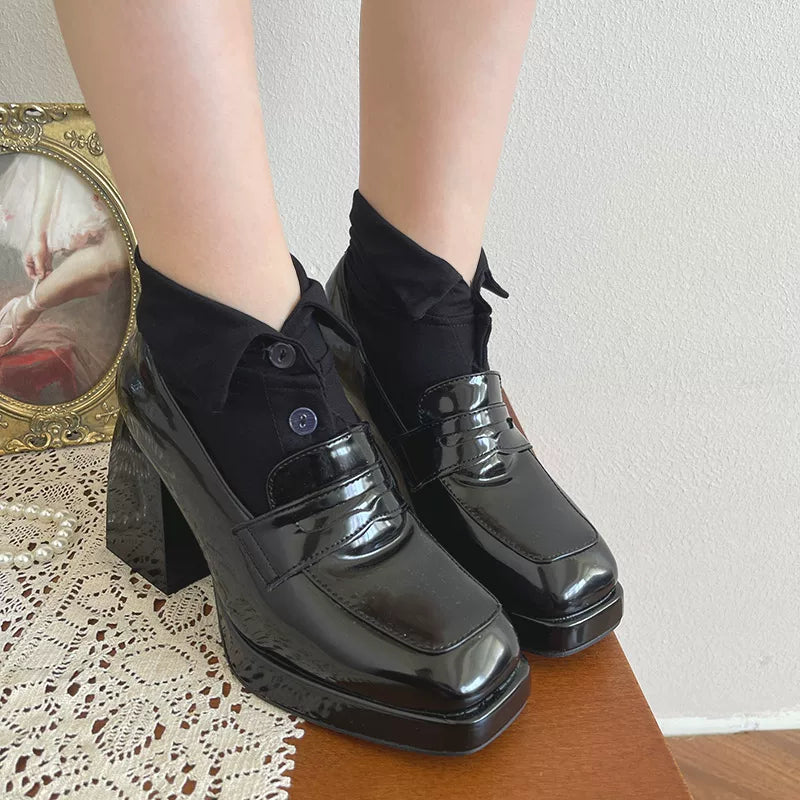 Sock Noble - Editorial Collar - Scrunch Socks with Buttoned Cuff