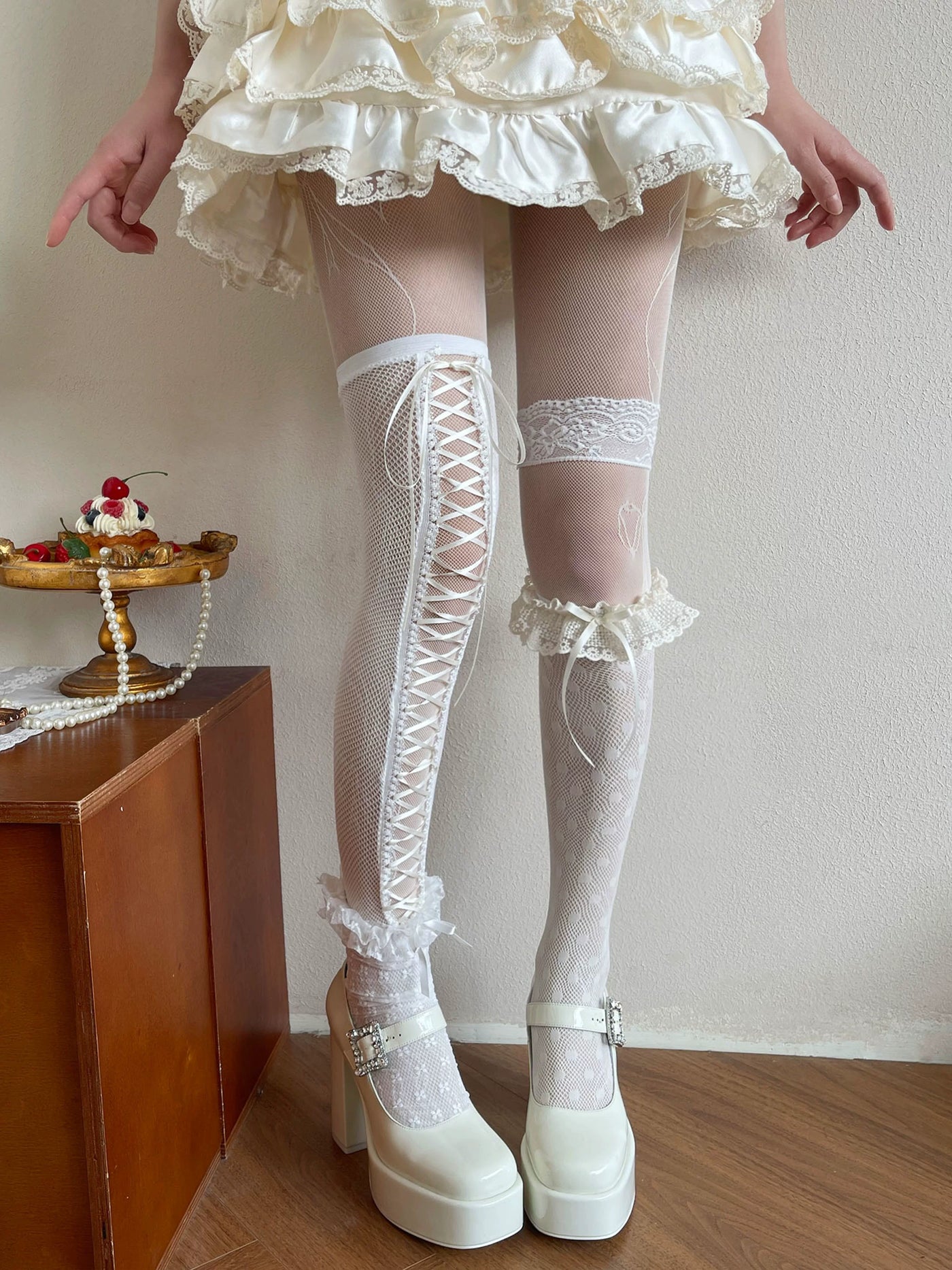Sock Noble - Ballet Lace Layering - Pants with Lace-Up Detail