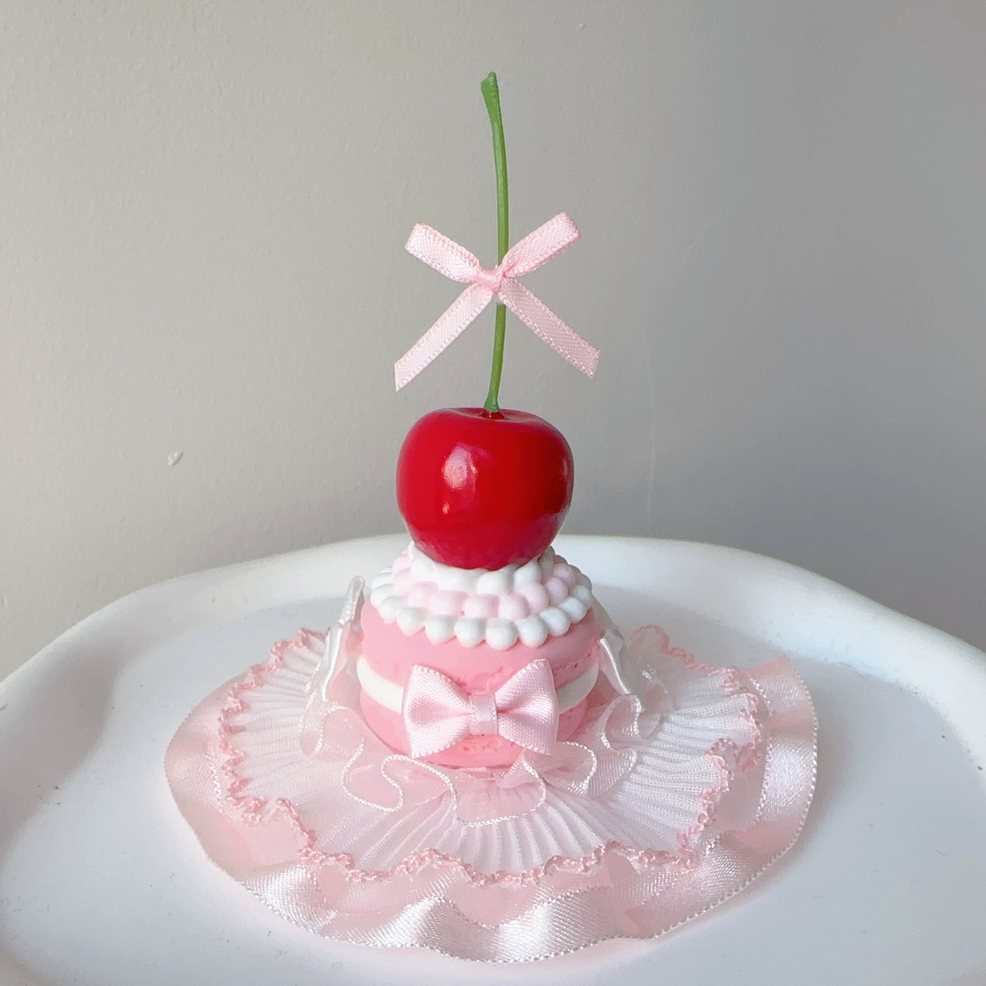 Golden Pikaka - Cherry and Strawberry Cake Collection - Frosted Small Top Hat with Fruit Toppings