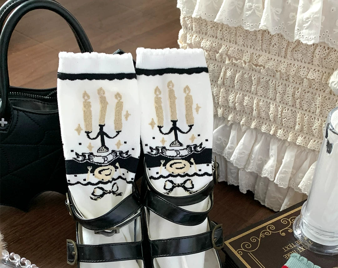 roji roji - Candle Motif - Cotton Mid-Calf Socks with Candelabra and Bow Details