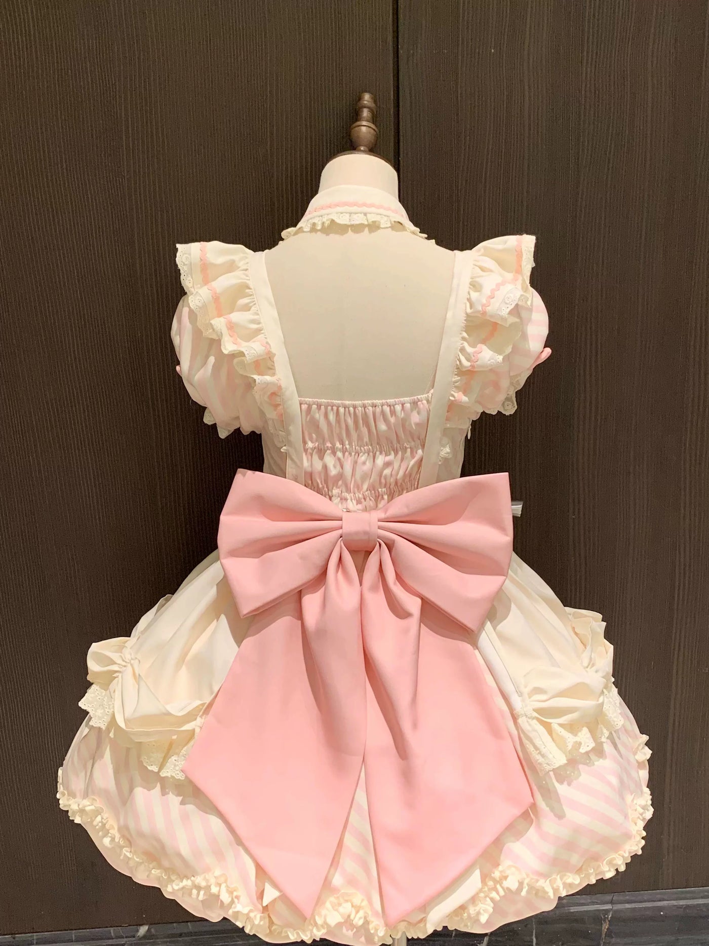 Salted Cream - Puppy Pastry Chef - Lolita Dress with Puppy Appliqué